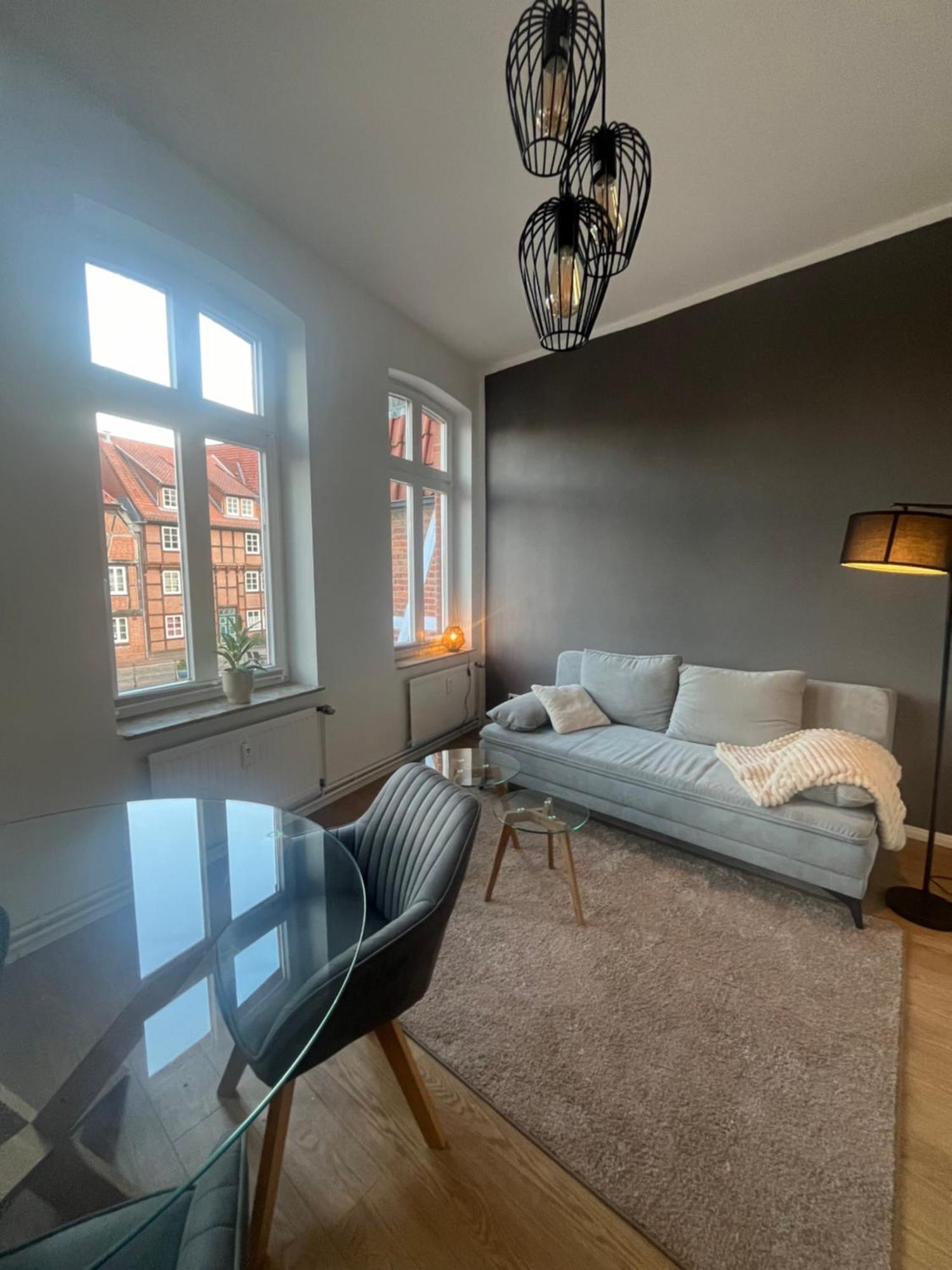 Zeitapartments Am Fischmarkt شتاده المظهر الخارجي الصورة